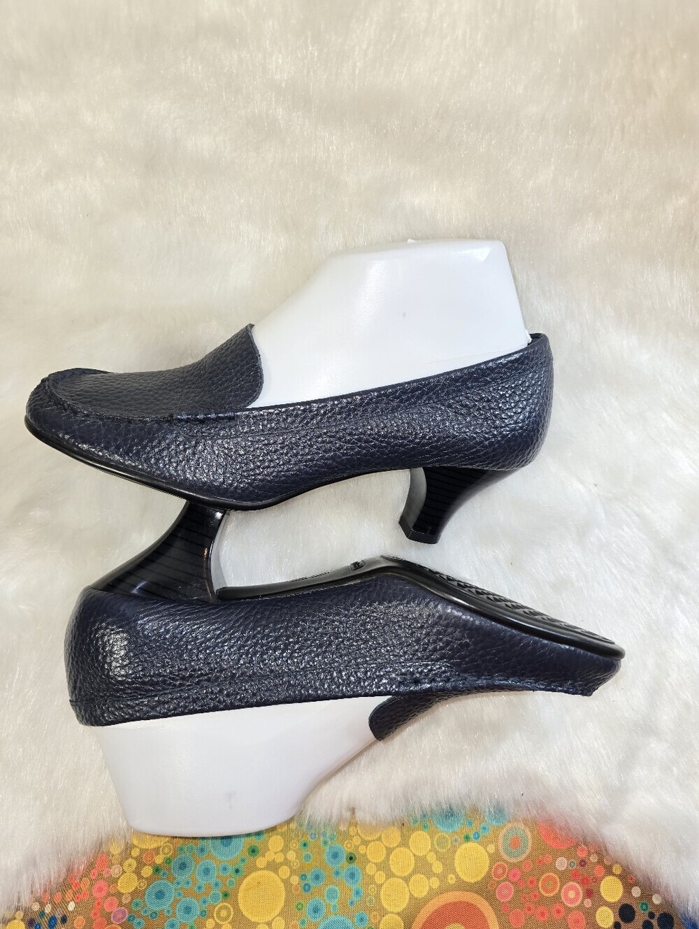 Aerosoles "Wise Choice" Classic Navy Pebbled Leather Heels for Women